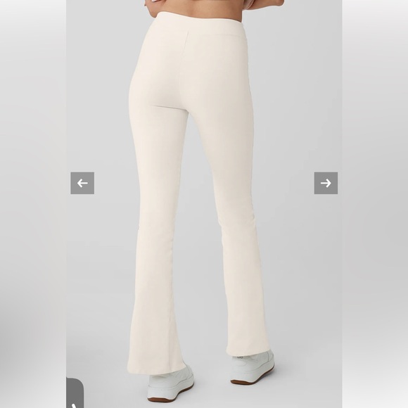 ALO YOGA Airbrush Flutter Legging XS Ivory - Picture 2 of 4